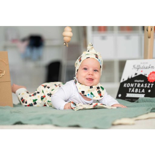 Nyálkendő, diótörő, karácsony, fehér